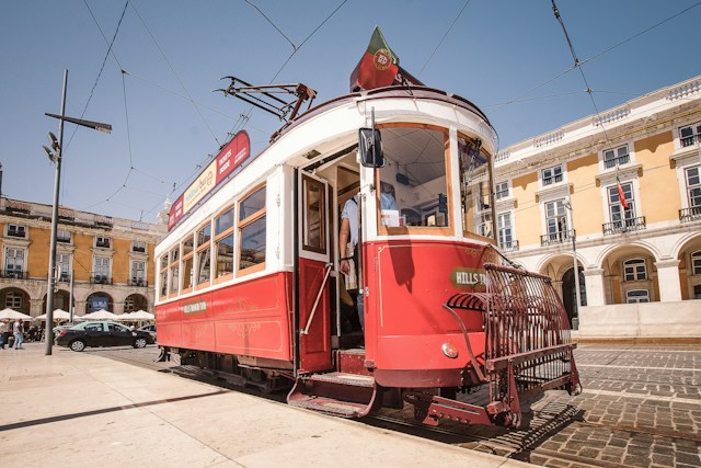 tram in Lissabon