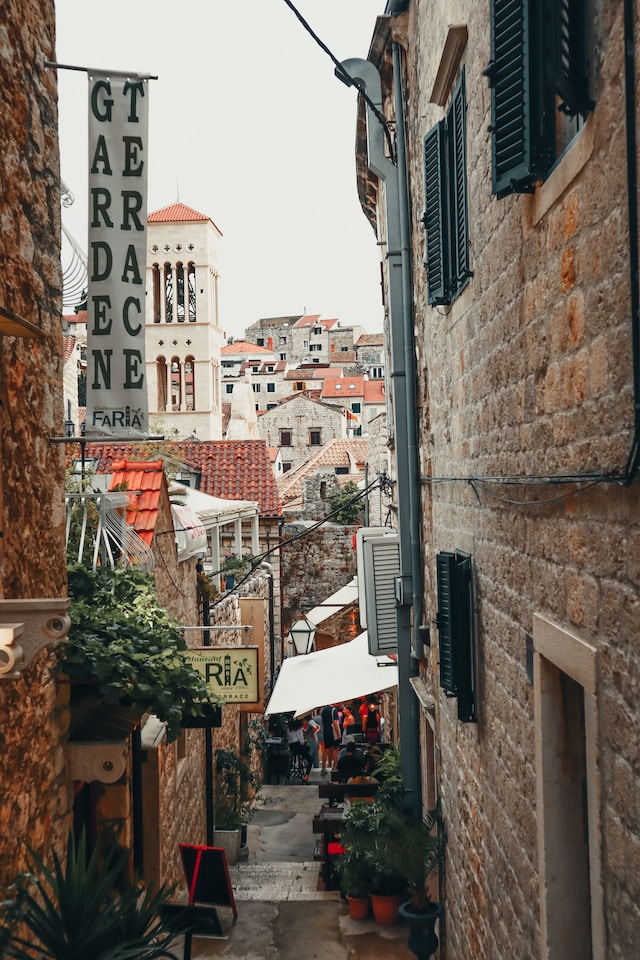 Bezoek het oude centrum vanuit uw vakantiehuis in Hvar