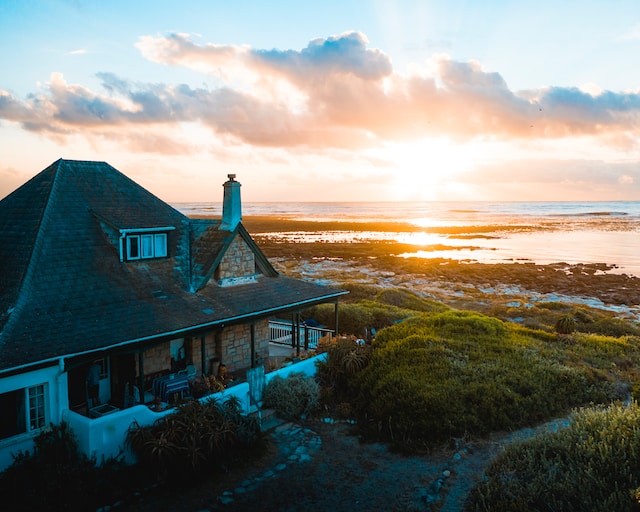 Vakantiehuis direct aan zee